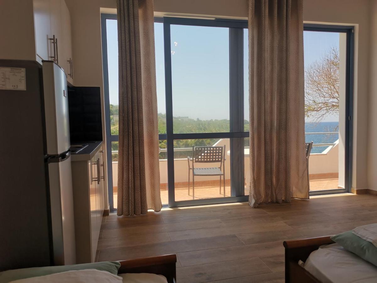 Heaven Beach Sarandë Habitación foto